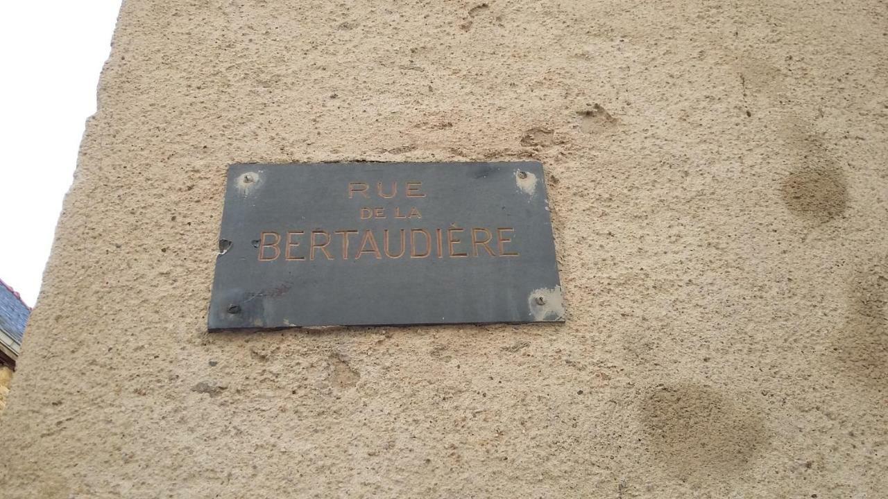 Ferienwohnung La Bertaudiere Saint-Malo Exterior foto